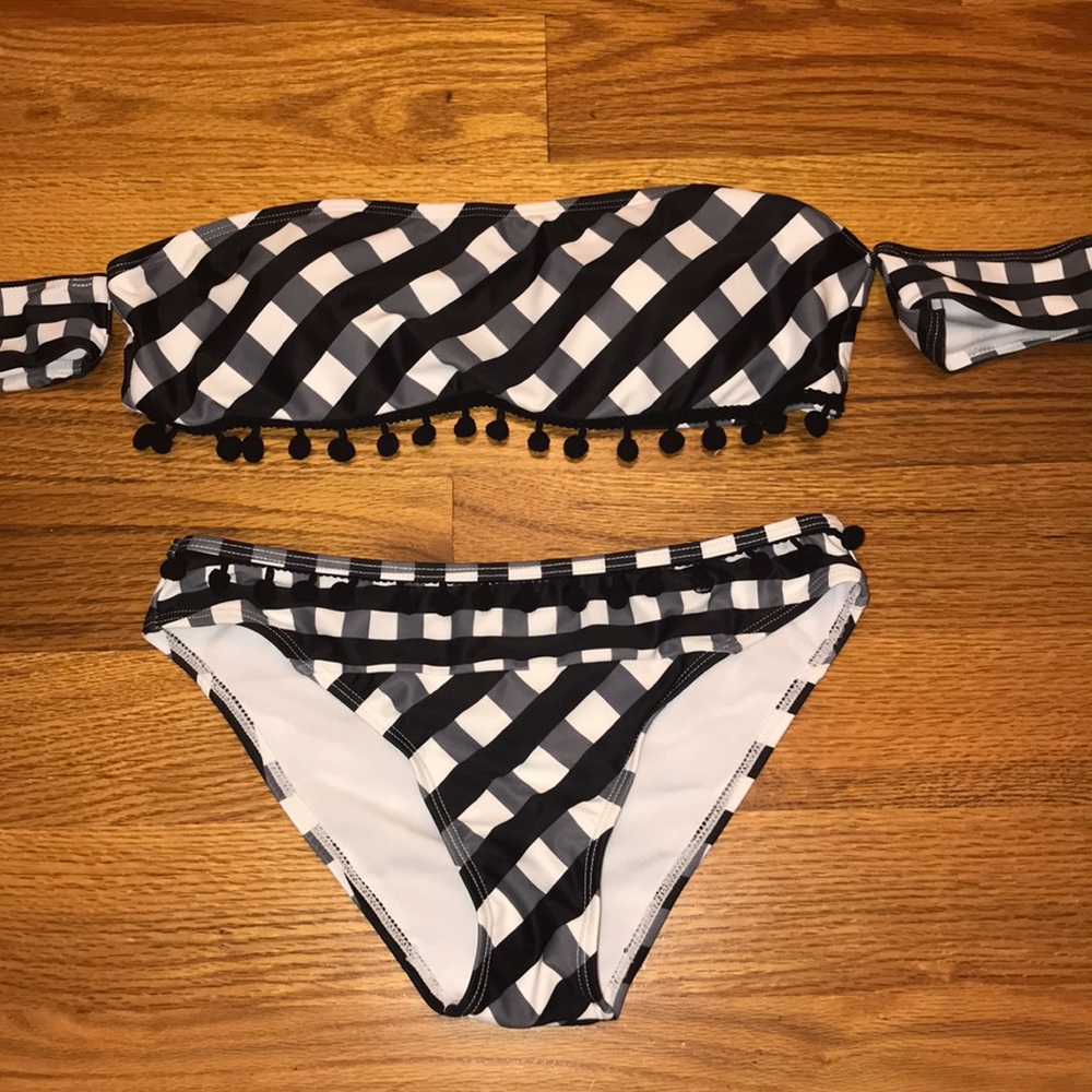 SHEIN swim set size M